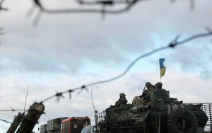 Cuộc điện thoại của bà mẹ 7 con với Ukraine và "bí mật QG" Nga
