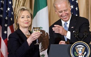 Joe Biden tuyên bố không tranh cử, Hillary trút được gánh nặng