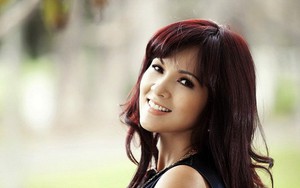 Tình cờ gặp lại Hoa hậu Việt bán được nhiều bưu thiếp ảnh nhất