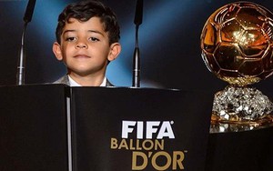 Con trai Ronaldo gây sốt vì quá dễ thương