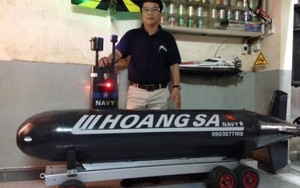 Chùm ảnh: Tàu ngầm Hoàng Sa không người lái ở Huế