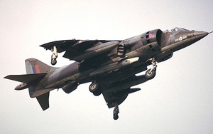 Harrier của Không quân Hoàng gia Anh gồm những phiên bản nào?