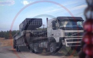 Nga chuyển giao pháo phản lực phóng loạt TOS-1A cho Syria?