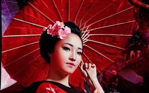 Hot girl HV Ngoại giao hóa thân thành nàng geisha Nhật