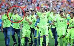 Hình ảnh "đắng ngắt" với fan Arsenal