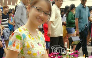 Nữ sinh Sư phạm tên lạ, chiều cao 1m70