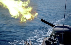 Hạm đội Baltic Nga đấu pháo trên biển, diệt tàu chiến đối phương