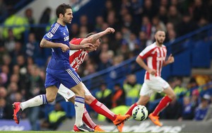 Jose Mourinho phục sát ván siêu phẩm của Stoke