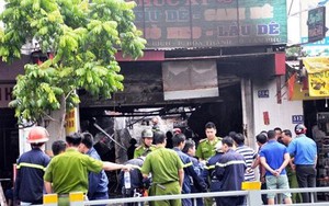 Cháy quán hủ tiếu: Xót xa người mẹ chết trong tư thế ôm con