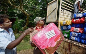 Nepal: "Đừng gửi đồ ăn thừa cho chúng tôi"