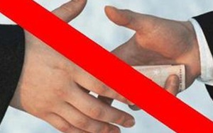 "Nuốt trái đắng" vì gửi tin nhắn “chạy chức” nhầm địa chỉ