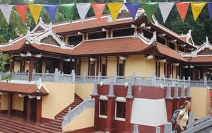 Công trình lạ, không phép ở chùa Hương