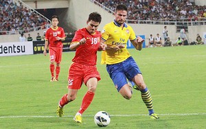 CLIP: Tuyển Việt Nam từng "ăn hành" của Arsenal thế nào?