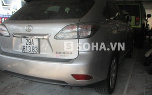 5 xe Lexus “phơi sương” gần ba năm ở cảng Tiên Sa