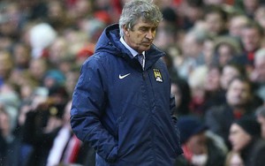 Từ nhà vô địch Premier League thành "con tốt thí" tội nghiệp