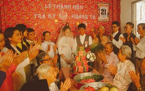 Ý nghĩa đặc biệt của bộ ảnh cưới những năm 80 gây chú ý