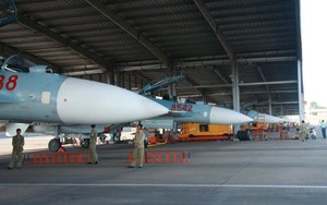 Tại sao Indonesia làm nhà chứa máy bay Su-30MK2 giống Việt Nam?