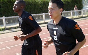 Tiền đạo gốc Việt khoác áo Olympic Thái Lan