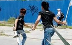 Ẩu đả, 1 thanh niên chết với hơn 10 nhát dao trên người