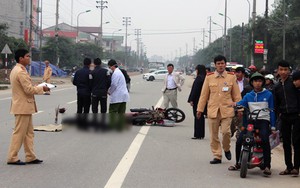 Một học sinh bị xe cán tử vong thương tâm trước cổng trường