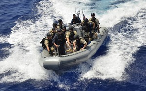 WSJ: Phải làm TQ tin "không có cửa" thắng Hải quân Mỹ ở Biển Đông
