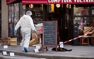 Mẹ hung thủ đánh bom ở Paris: “Con tôi không có ý sát hại ai cả"