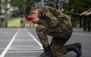 Lính Nội vụ Nga và hành trình gian nan giành "mũ nồi đỏ"