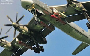 Khi “quái vật ném bom” Tu-95 rơi một tên lửa hành trình