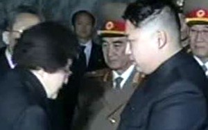 Cựu đệ nhất phu nhân Hàn Quốc thăm Triều Tiên với nỗ lực hàn gắn