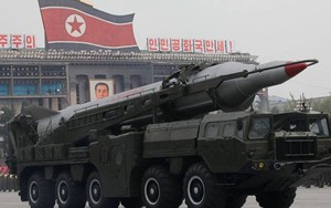 Triều Tiên "thu nhỏ đầu đạn hạt nhân tên lửa vươn tới Mỹ"