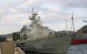 Nga giúp Việt Nam xây xưởng sửa chữa tàu tại Cam Ranh