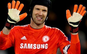 Chủ tịch Chelsea Abramovich tặng quà chia tay “khủng” cho Petr Cech