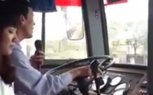 Tài xế “hát hay như ca sỹ” vừa bị đình chỉ