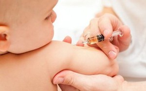 Thời gian vàng tiêm vắc xin viêm gan B cho trẻ
