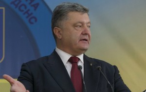 Poroshenko có ngăn được Ukraine tan rã?