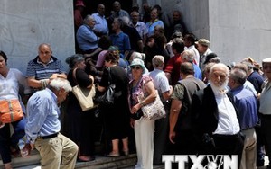 Bức tranh về “núi nợ” trị giá 242,8 tỷ euro của Hy Lạp
