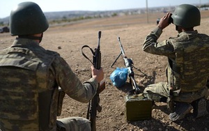 IS bắn pháo phản lực vào căn cứ Thổ Nhĩ Kỳ tại Iraq