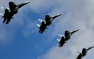 Su-27 Nga suýt va chạm với máy bay trinh sát Mỹ trên biển Baltic