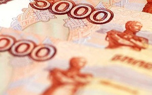 Nga sắp cạn quỹ dự trữ do giá dầu giảm sâu