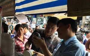 Thứ trưởng Bộ Y tế kiểm tra 'chợ thần chết' Kim Biên