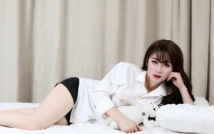 Thiếu nữ xinh đẹp chia sẻ góc khuất về nghề PG hái ra tiền