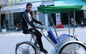 Bộ 3 sinh viên Đà Nẵng ăn mì tôm, dành tiền chế tạo xích lô chạy bằng năng lượng mặt trời