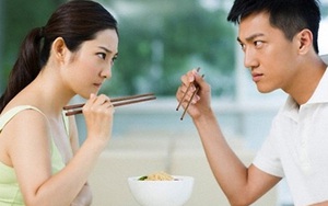 “Việc hay trễ giờ sẽ giúp em thành công thưa chồng!”