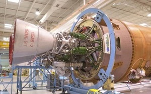 Giới chuyên gia: Mỹ không thể “bắt chước” động cơ tên lửa RD-180 của Nga