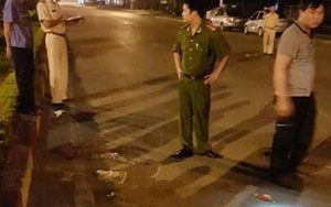 Đi xe máy “kẹp 3” đâm 7 người thương vong
