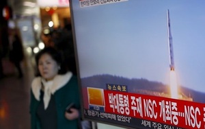 WSJ: Mỹ bí mật đồng ý đàm phán với Triều Tiên hồi tháng trước