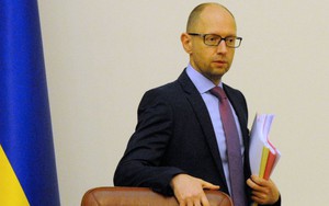 Thủ tướng Ukraine Yatsenyuk và những ván cờ ‘chống lại nước Nga’