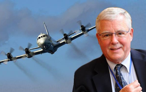GS Thayer: Mỹ có thể hợp tác sản xuất vũ khí với Việt Nam