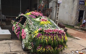 "Xe hoa" lạ ở Nghệ An khiến người đi đường không khỏi kinh ngạc