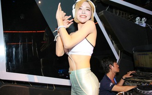 Trang Moon đọ vẻ sexy với DJ nóng bỏng số 1 Hàn Quốc